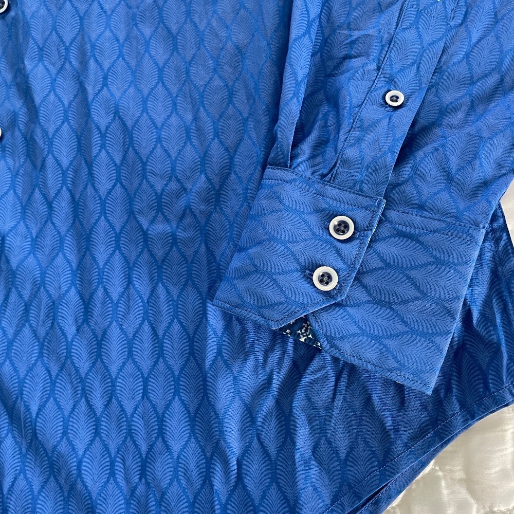 Robert Graham Blue Button Down Dress Shirt Size Medium - Picture 3 of 7